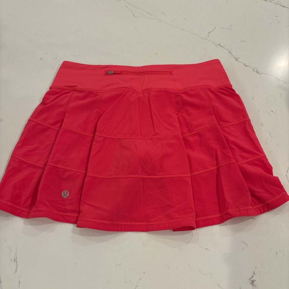 Lululemon pace rival skirt lip gloss pink size 4